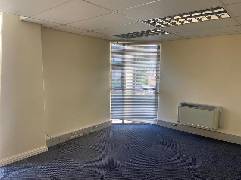 To Let commercial Property for Rent in Newton Park Eastern Cape